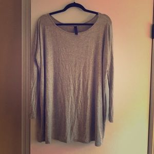 Long sleeve grey tee!